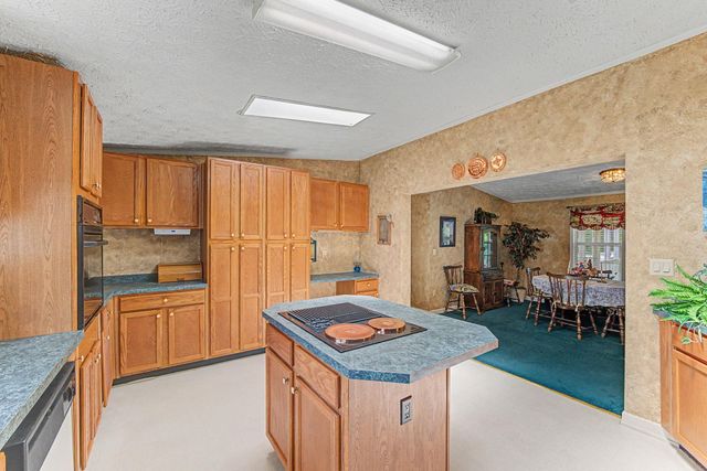 1754 Memorial Drive Extension, Greer, SC 29651