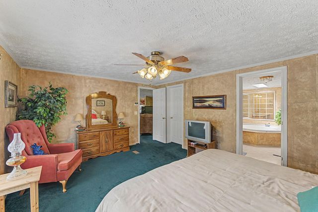 1754 Memorial Drive Extension, Greer, SC 29651