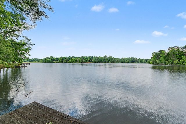 1754 Memorial Drive Extension, Greer, SC 29651