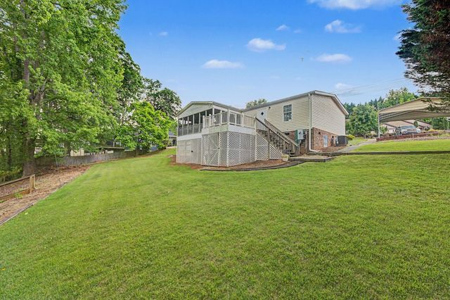 1754 Memorial Drive Extension, Greer, SC 29651