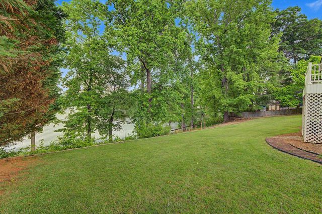 1754 Memorial Drive Extension, Greer, SC 29651