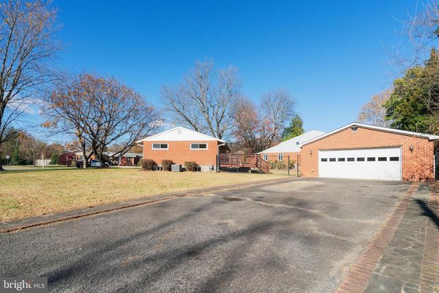 6225 BREN MAR DR, Alexandria, VA 22312