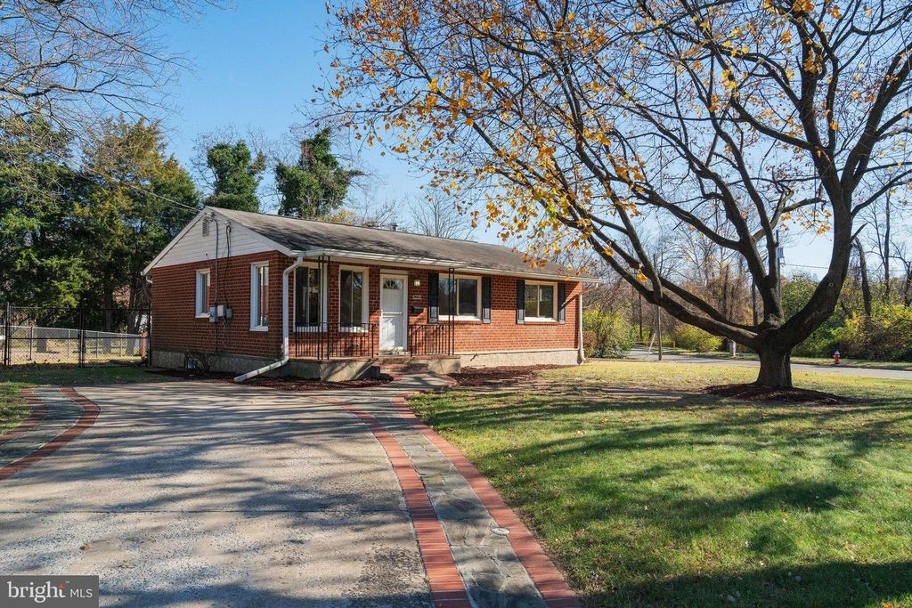 6225 BREN MAR DR, Alexandria, VA 22312