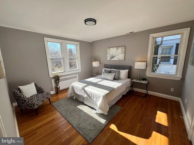 56 YORKWAY, Baltimore, MD 21222