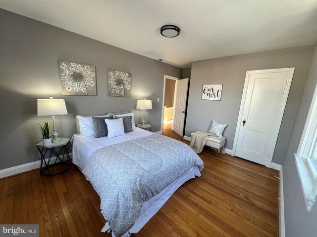 56 YORKWAY, Baltimore, MD 21222