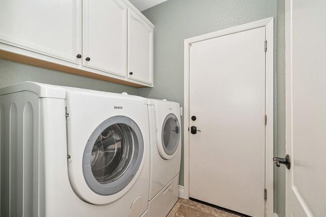 376 Rundgren Way, Folsom, CA 95630