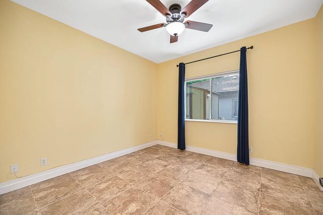 376 Rundgren Way, Folsom, CA 95630