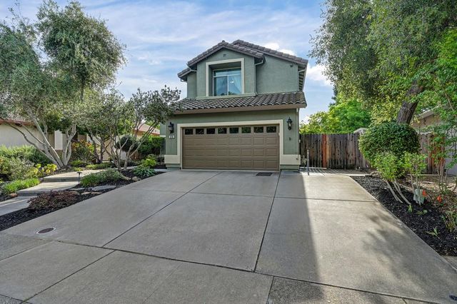 376 Rundgren Way, Folsom, CA 95630