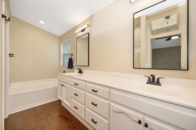 376 Rundgren Way, Folsom, CA 95630