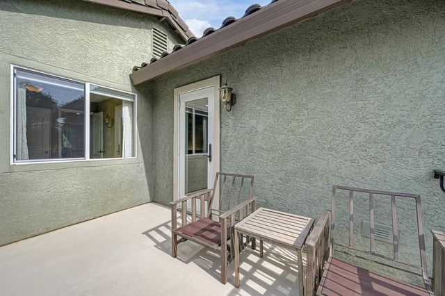 376 Rundgren Way, Folsom, CA 95630