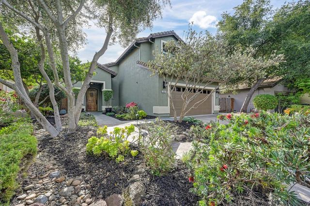 376 Rundgren Way, Folsom, CA 95630