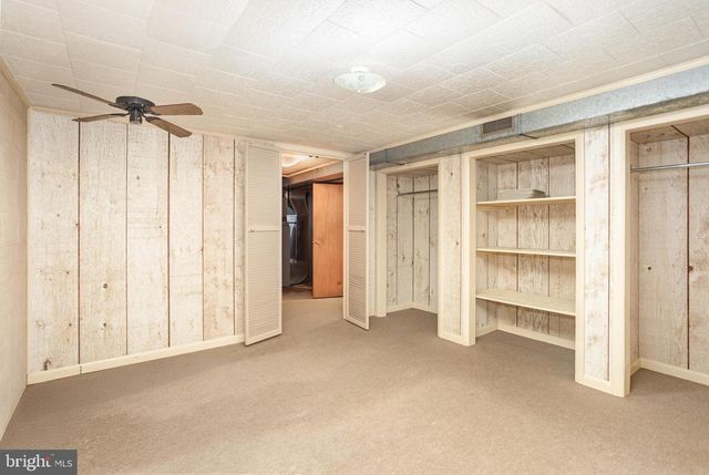 32 N BISHOP RD, Mechanicsburg, PA 17055