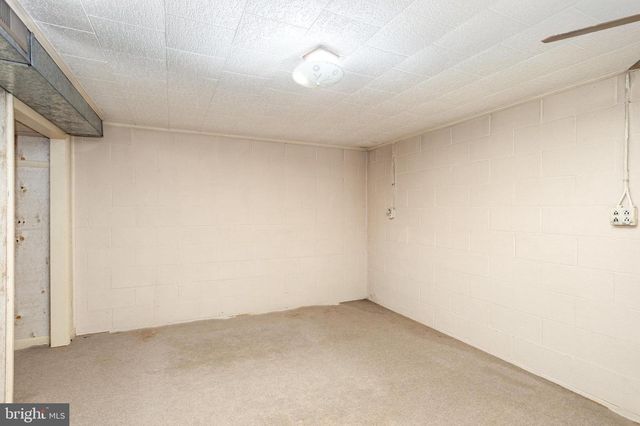 32 N BISHOP RD, Mechanicsburg, PA 17055