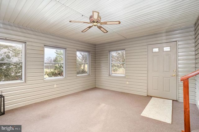 32 N BISHOP RD, Mechanicsburg, PA 17055