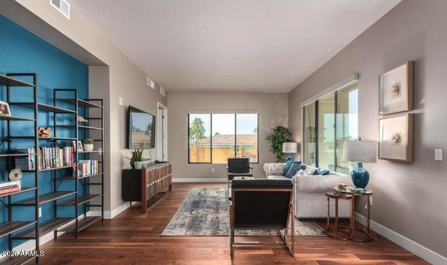 7300 E Earll Drive 3012, Scottsdale, AZ 85251