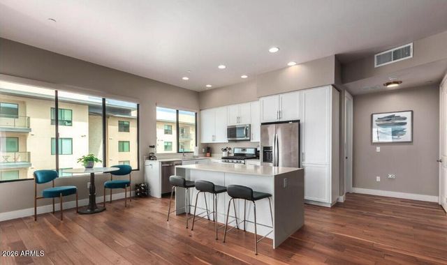 7300 E Earll Drive 3012, Scottsdale, AZ 85251