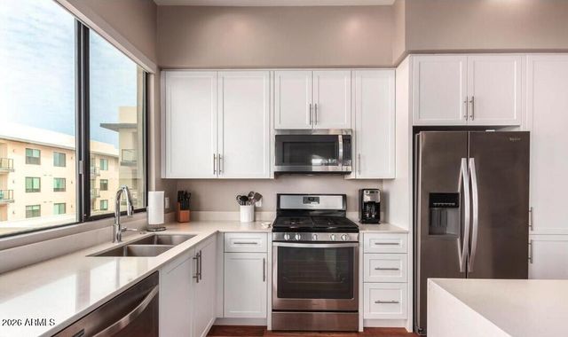 7300 E Earll Drive 3012, Scottsdale, AZ 85251