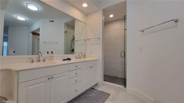 400 Flagship DR # 1104, Naples, FL 34108