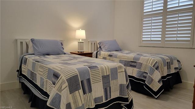 400 Flagship DR # 1104, Naples, FL 34108