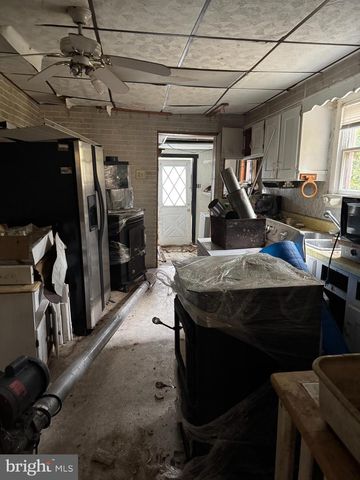 1606 MARKET ST, Ashland, PA 17921