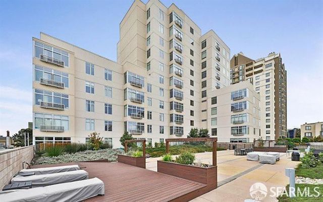 1310 Fillmore Street PH2E, San Francisco, CA 94115