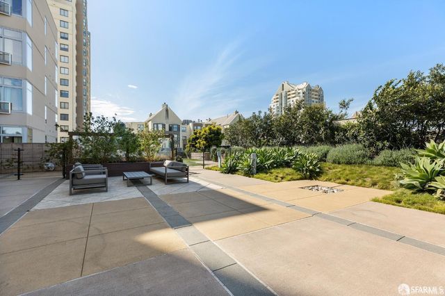 1310 Fillmore Street PH2E, San Francisco, CA 94115