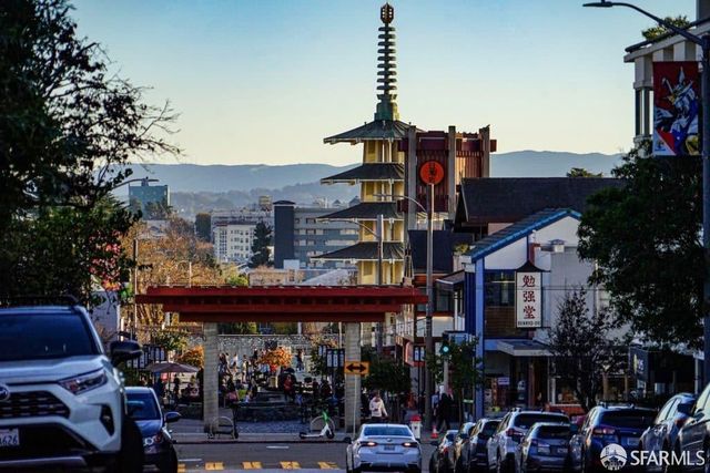 1310 Fillmore Street PH2E, San Francisco, CA 94115
