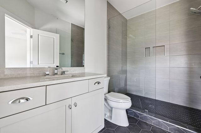 206 S 10th St, Nashville, TN 37206