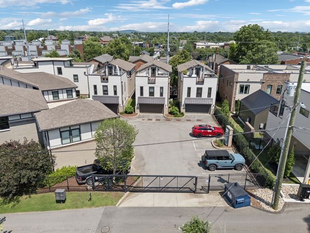206 S 10th St, Nashville, TN 37206