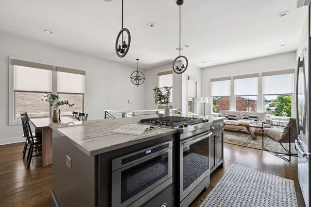 206 S 10th St, Nashville, TN 37206