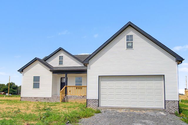 133 Martha Circle, Lafayette, TN 37083