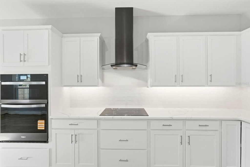 Image 15 of property listing at 402 OLIVER DRIVE, New Smyrna Beach, FL 32168