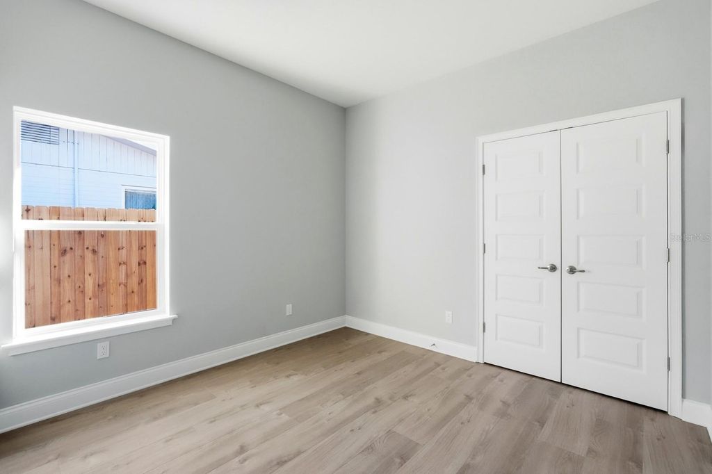 Image 26 of property listing at 402 OLIVER DRIVE, New Smyrna Beach, FL 32168