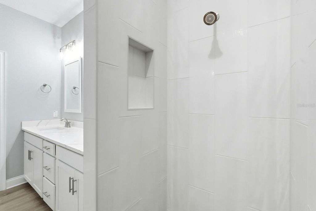 Image 30 of property listing at 402 OLIVER DRIVE, New Smyrna Beach, FL 32168