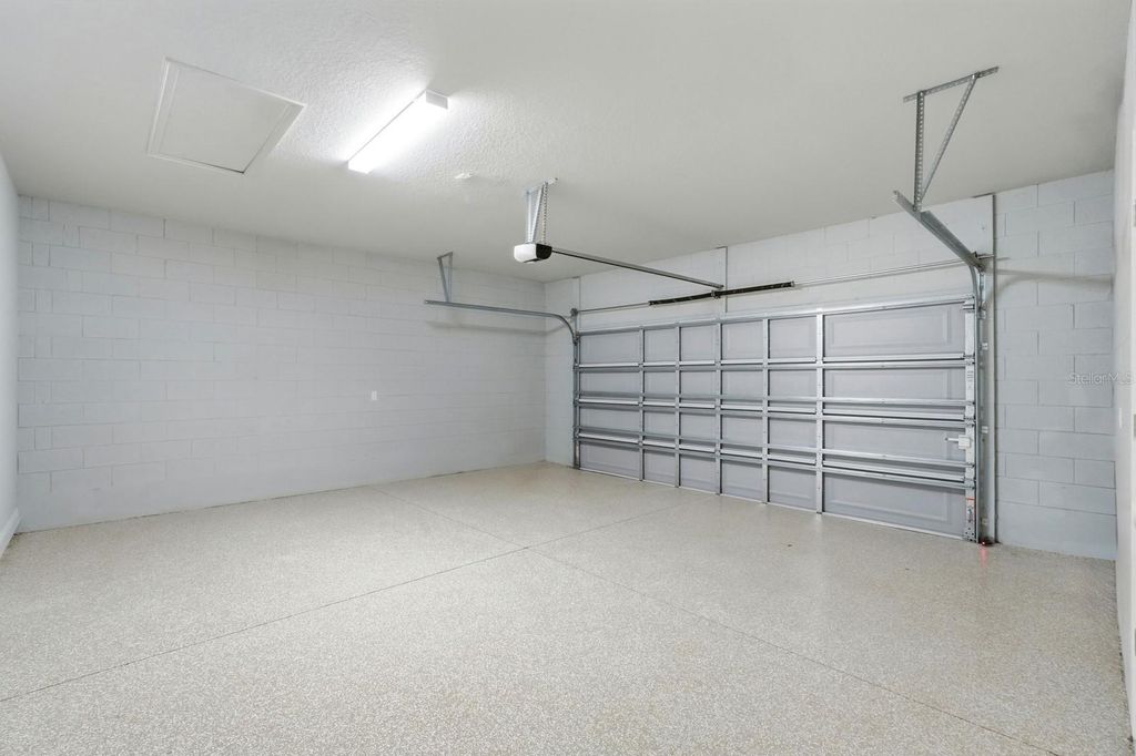 Image 42 of property listing at 402 OLIVER DRIVE, New Smyrna Beach, FL 32168