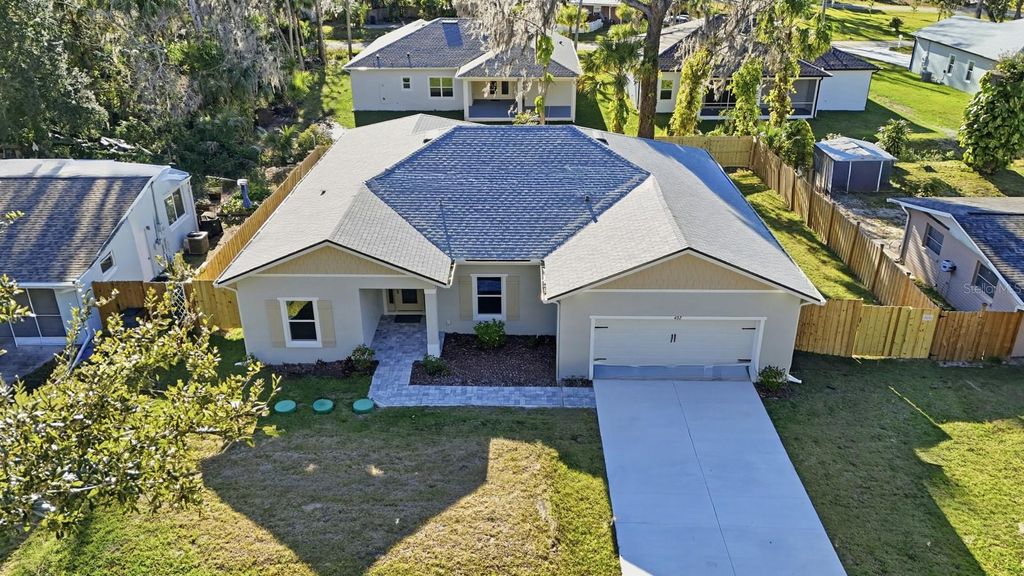 Image 44 of property listing at 402 OLIVER DRIVE, New Smyrna Beach, FL 32168