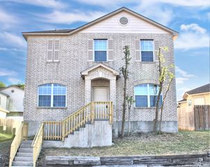 625 meadow arbor, Universal City, TX 78148