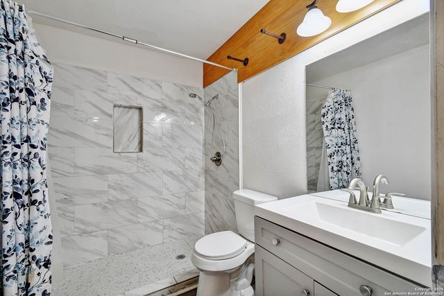 5874 Castle Hunt, San Antonio, TX 78218