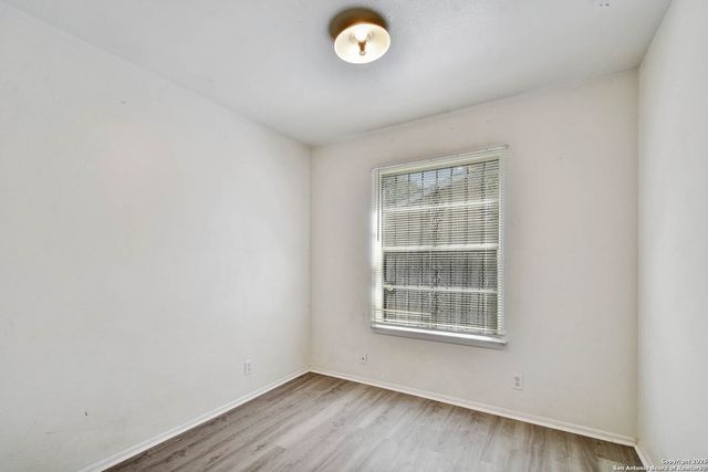 5874 Castle Hunt, San Antonio, TX 78218