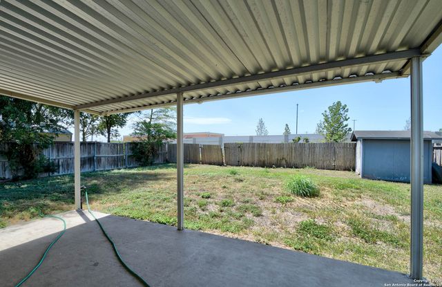 5874 Castle Hunt, San Antonio, TX 78218