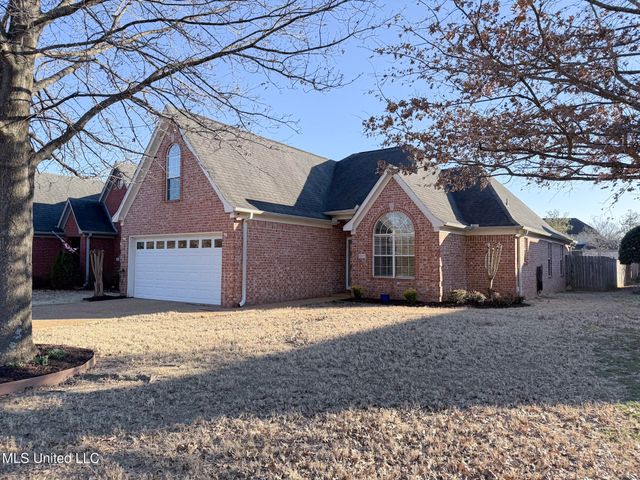 4597 Graham Lake Drive, Olive Branch, MS 38654