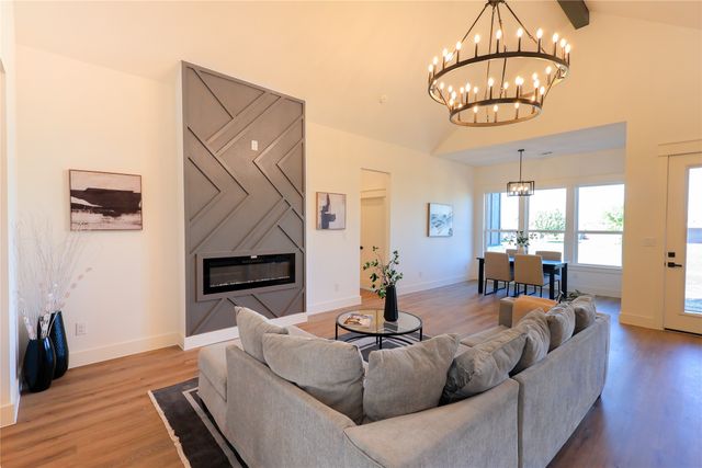 5654 Herkes Court, Fort Worth, TX 76126