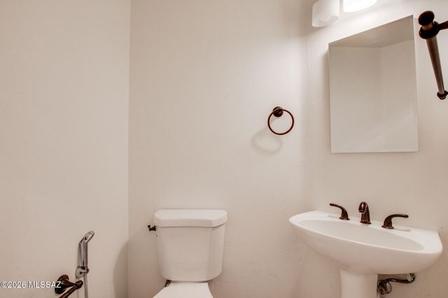 11281 N Chynna Rose Place, Tucson, AZ 85737