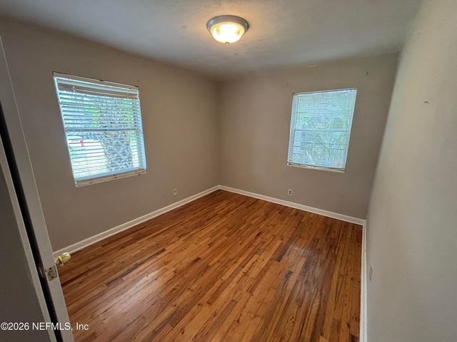 5628 BELAFONTE Drive, Jacksonville, FL 32209