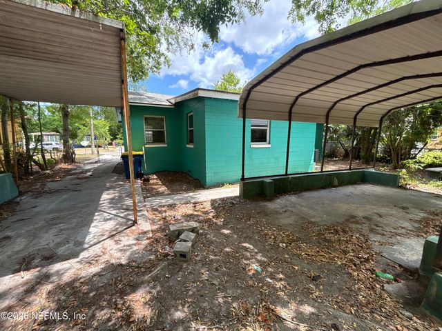 5628 BELAFONTE Drive, Jacksonville, FL 32209