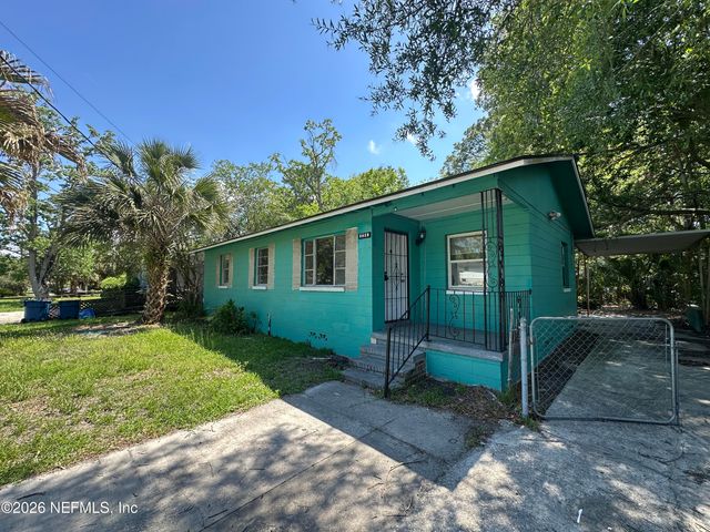 5628 BELAFONTE Drive, Jacksonville, FL 32209