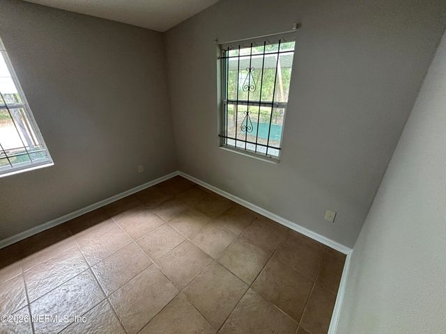 5628 BELAFONTE Drive, Jacksonville, FL 32209