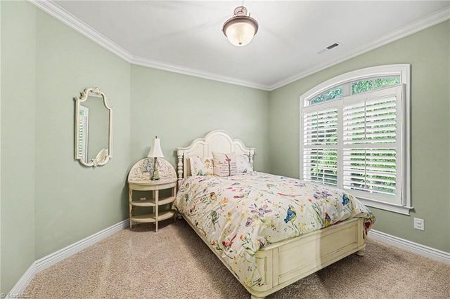 1070 Old Stone Lane, Kernersville, NC 27284