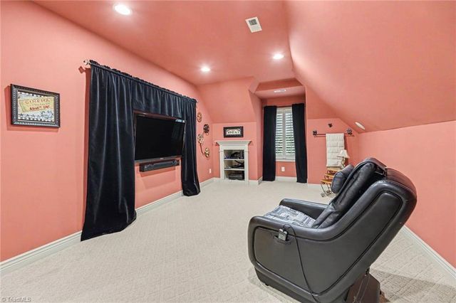 1070 Old Stone Lane, Kernersville, NC 27284