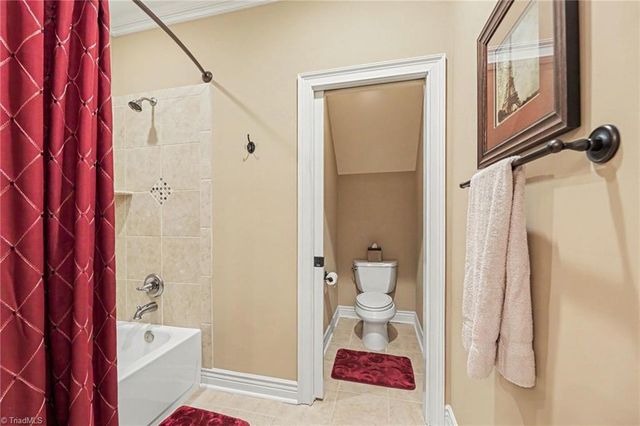 1070 Old Stone Lane, Kernersville, NC 27284